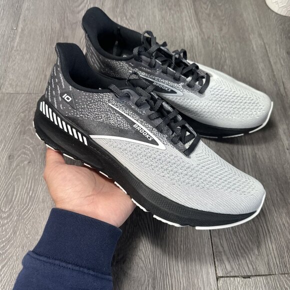Size 9 - Brooks Launch GTS 10 Black Gray Running Shoe Men SAMPLE